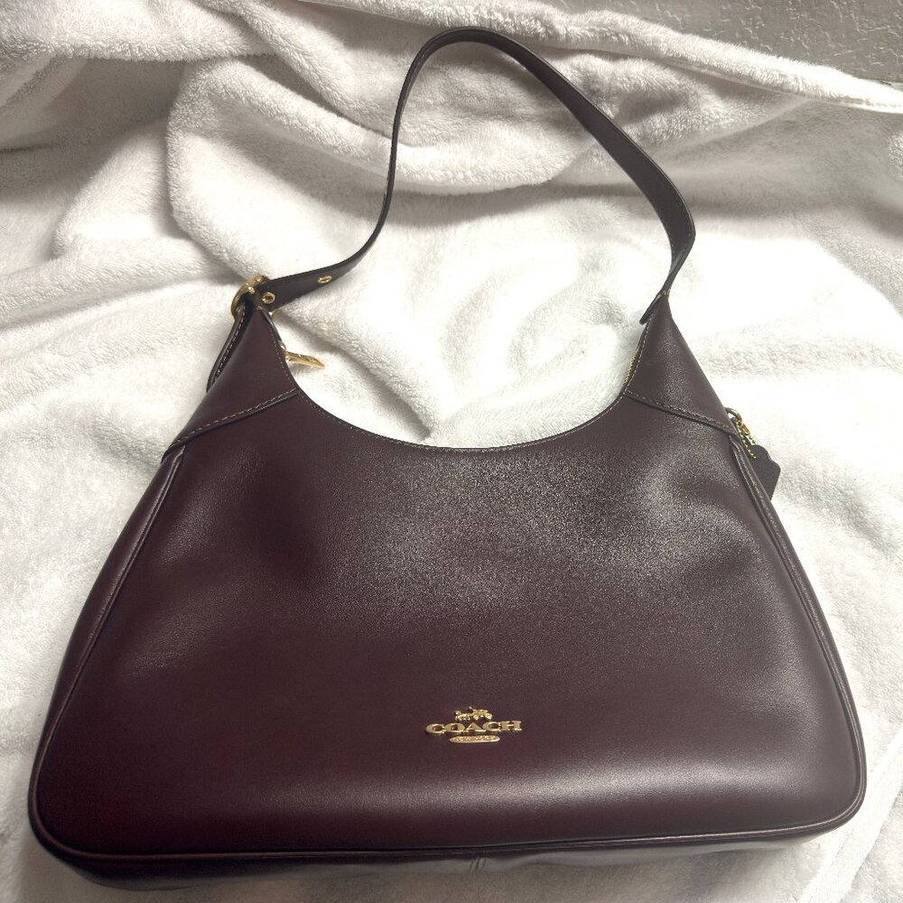 Like New Coach Ella Shoulder/Crossbody bag in espresso.  Fast shipping.